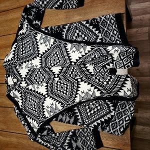 Cardigan- patterned